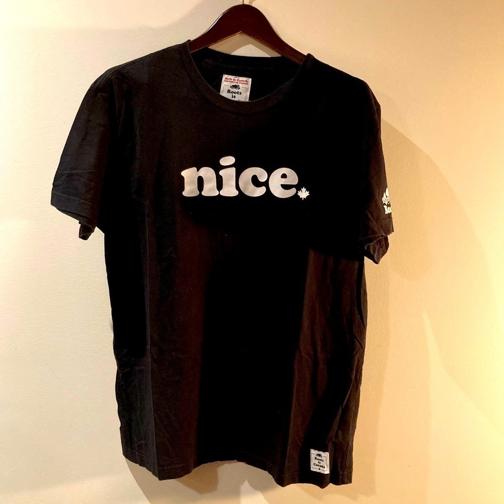ROOTS Sz L NICE T-Shirt Short Sleeve Tee Made in Canada